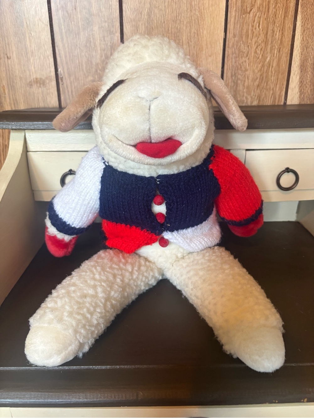 Vintage 1993 Shari Lewis Lamb Chop 16” Plush Red White Blue Sweater